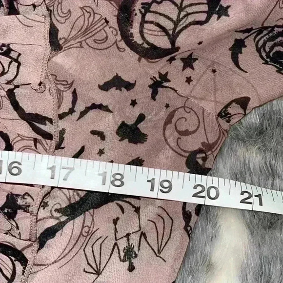 Spin Doctor hell bunny  goth ruffle women’s blouse sz medium - Picture 9 of 10